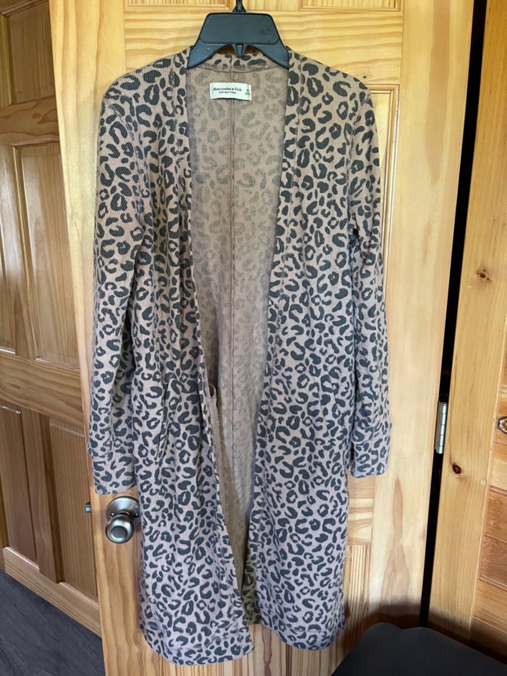 Abercrombie & Fitch Taupe Leopard Open-Front Cardigan